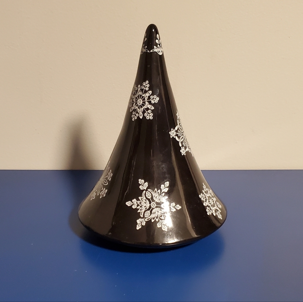 Ceramic Cone Christmas Tree Set - Picture 3 of 4